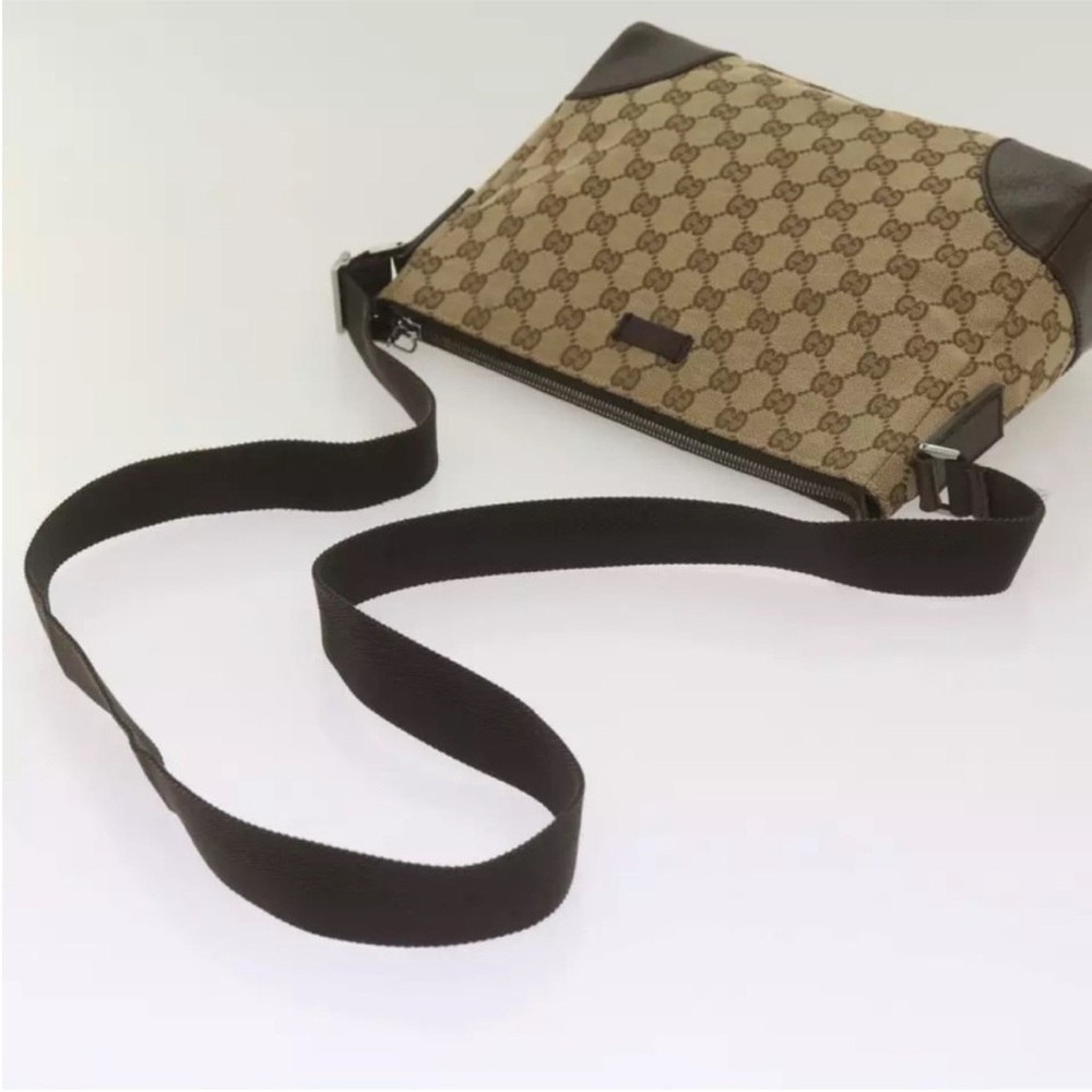 Gucci Beige and Brown Crossbody Bag - Picture 8 of 15